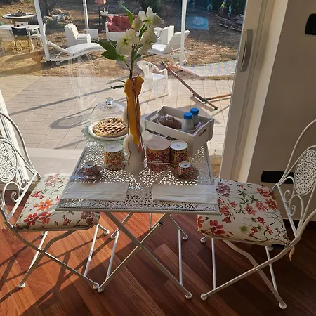 Alojamento de Acomodação e Pequeno-almoço Rosa Dei Venti 3*